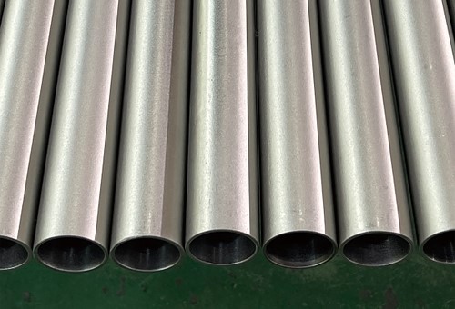 Incoloy 925 Seamless Pipes